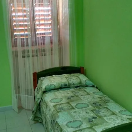 Bed & Breakfast La Magnolia Sul 2*